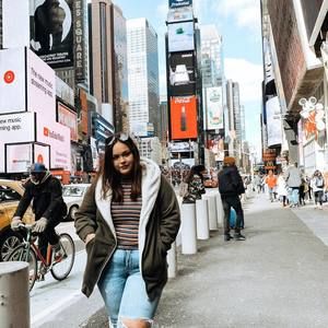 Meet your Posher, Hannah